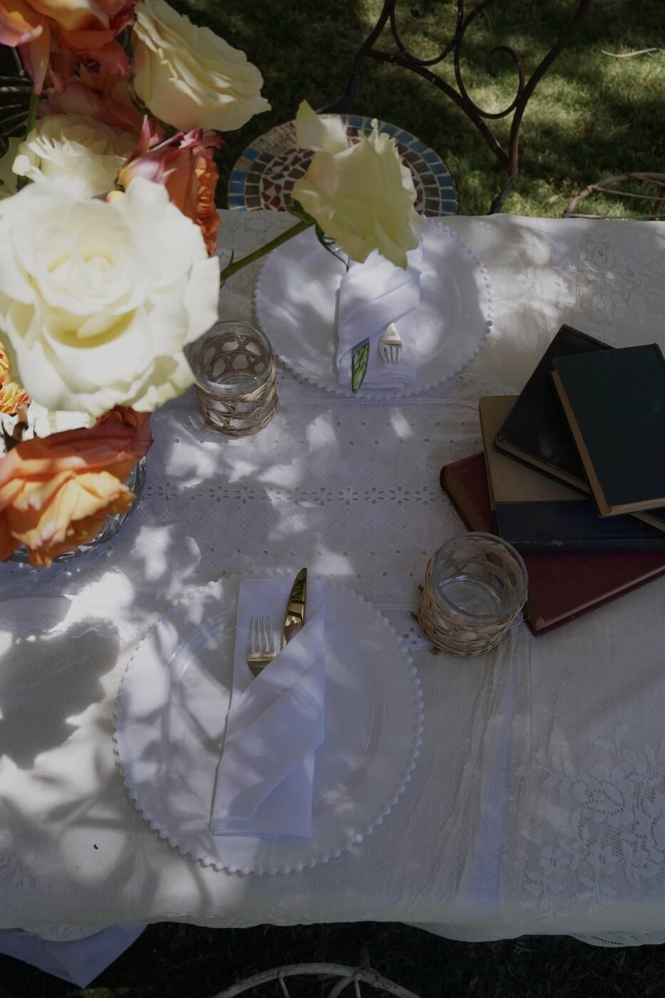Overhead table setting